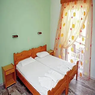 Makis And * Ρόδα